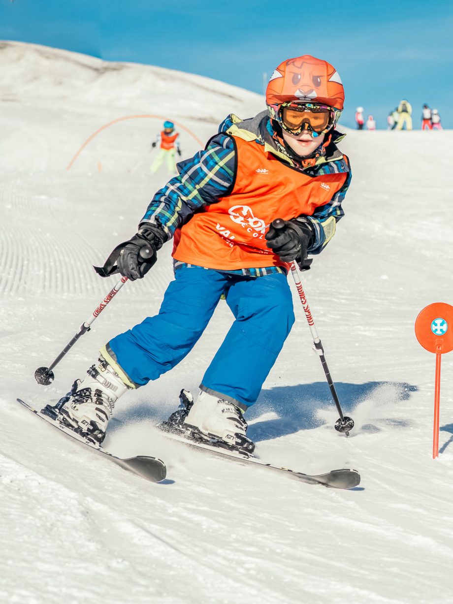 Oxygène Ski & Snowboard School Child Skiing