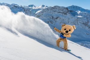 Oxygène bear will be animating the 3 valleys this winter