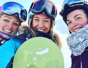 cours snowboard Val d'isère Oxygène entre filles